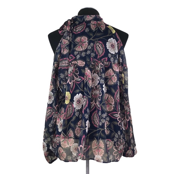 Libby Edelman - Sheer Tie Neck Floral Cold Shoulder Top - Picture 6 of 11